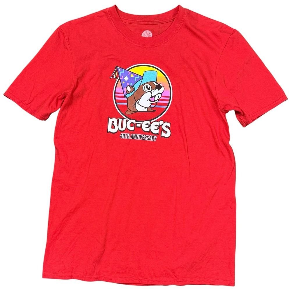 Buc-ee's 40th Anniversary Party Like It's 1982 Red Graphic Tee Men's‎ Medium